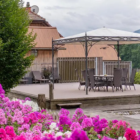 Bivanje na kmetiji Bio Trnulja